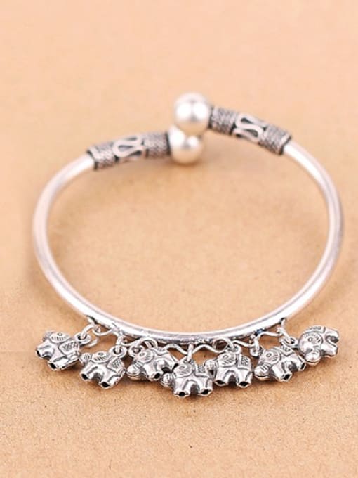 1 Personalized Little Elephants Opening Bangle