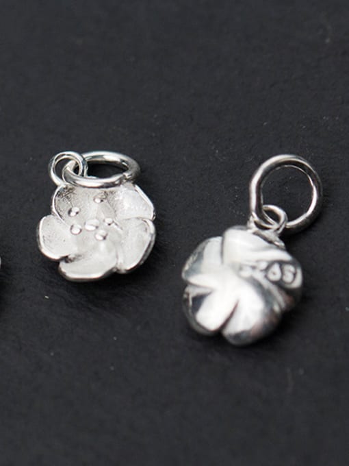 FAN 925 Sterling Silver With Silver Plated Cute Flower Charms 1