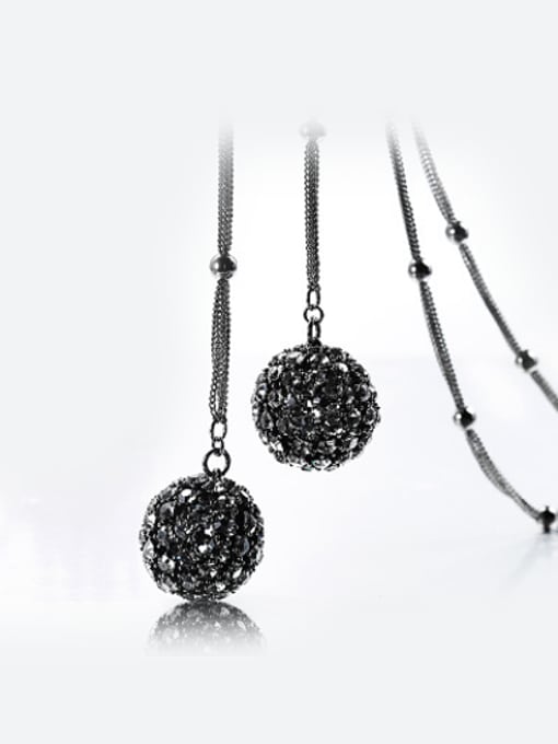 black Black austrian Crystal Necklace