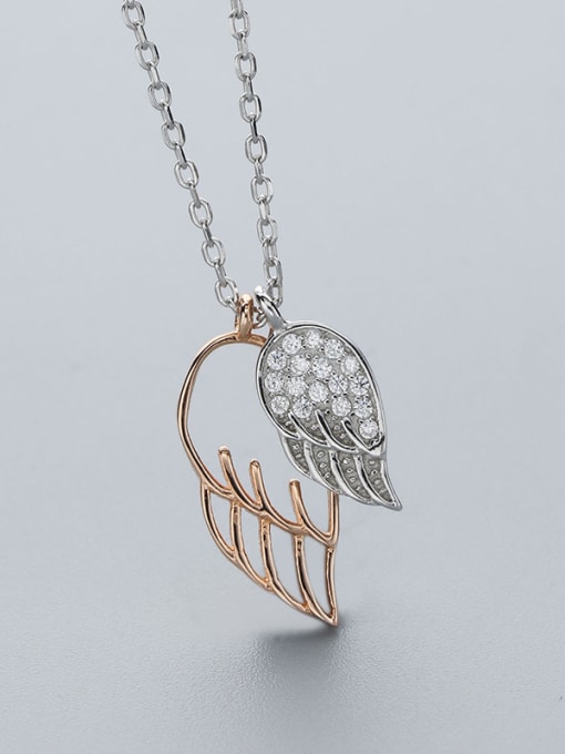 One Silver Wings Shaped Necklace