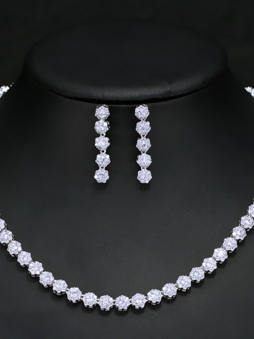 White Luxury Shine  High Quality Zircon Round Necklace Earrings 2 Piece jewelry set