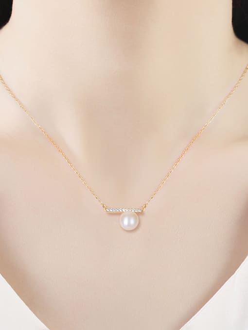 UNIENO Gold Plated Pearl Necklace 1