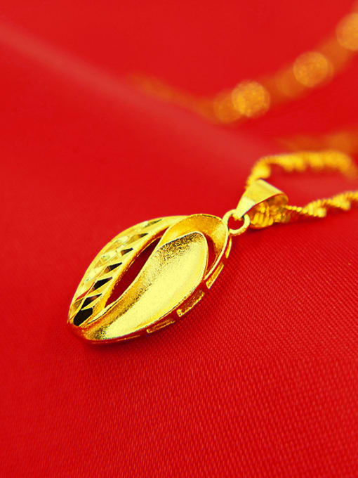 Pendant Gold Plated Leaf Shaped Pendant