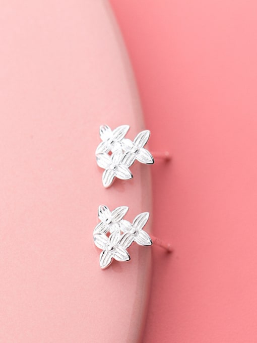 Rosh Elegant Flower Shaped Rhinestone Silver Stud Earrings 1