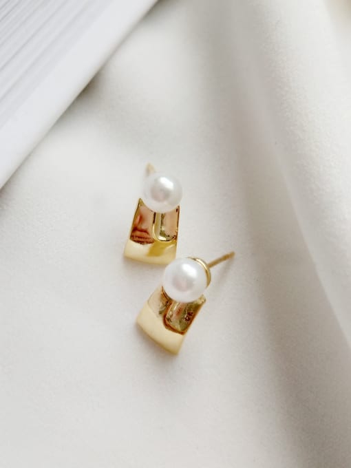 Boomer Cat Sterling silver geometry synthetic pearl earrings