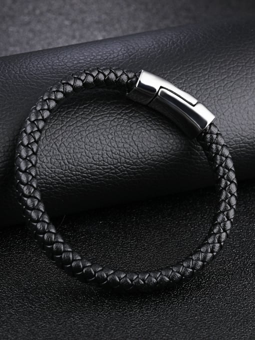 Open Sky Fashion Owl-etched Titanium Artificial Leather Bracelet 2