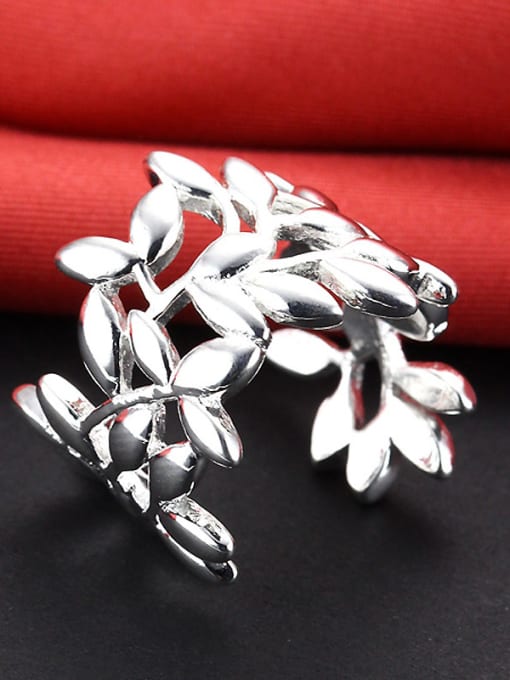 Ya Heng Leaves-shape Smooth Fashion Creative Opening Ring 2