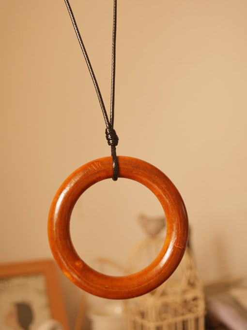 Dandelion Wooden Round Shaped Women Necklace