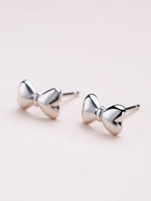 One Silver Women Exquisite Bowknot Shaped stud Earring 0