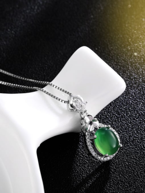 green Fashion Water Drop Shaped Zircon Necklace