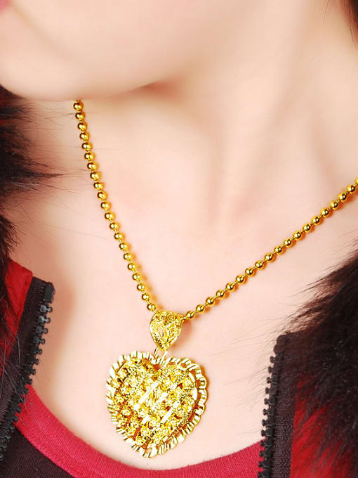 Yi Heng Da All-match 24K Gold Plated Hollow Heart Shaped Necklace 1