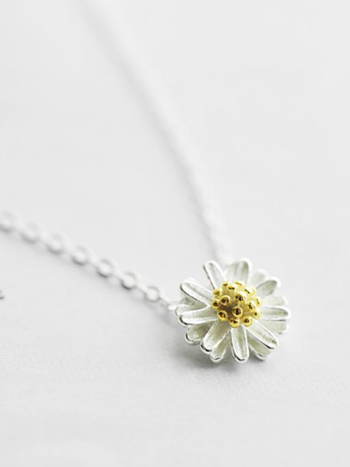 DAKA Simple Little Flower Pendant Silver Women Necklace 2