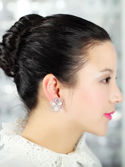 BLING SU Copper With Platinum Plated Classic Flower Wedding Stud Earrings 2