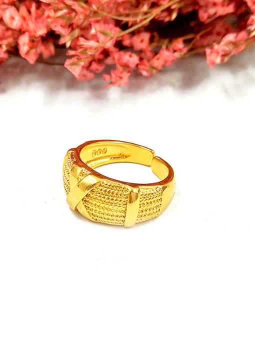 Male Models Couples Luxury Geometric Shaped Ring