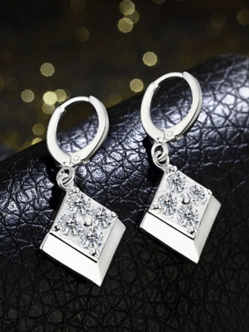 OUXI Fashion Zircon Solid Rhombus Earrings 2