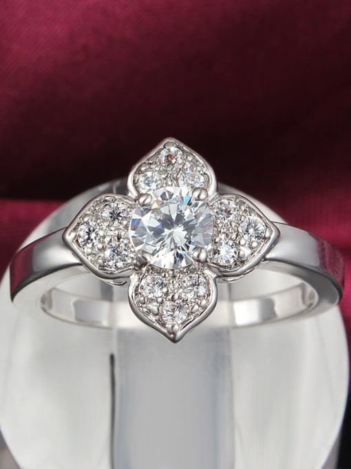 SANTIAGO Fashion 18K Platinum Plated Flower Shaped Zircon Ring 1