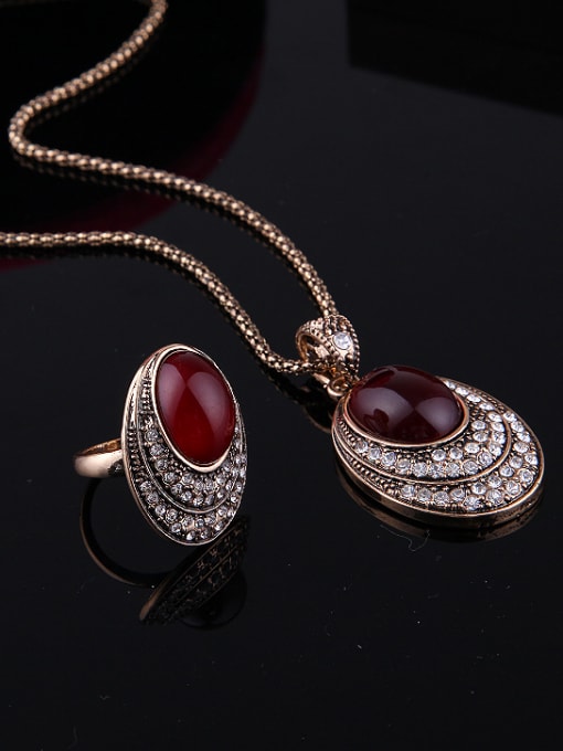 BESTIE Alloy Antique Gold Plated Vintage style Artificial Stones Oval Three Pieces Jewelry Set 1