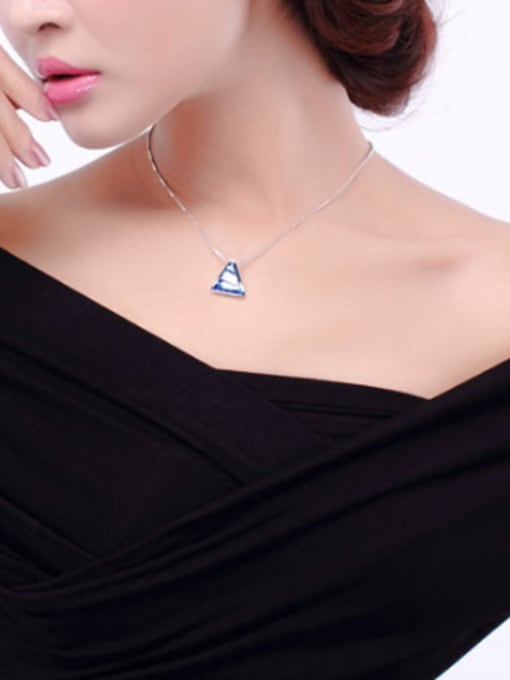 OUXI 18K White Gold Austria Crystal Triangle Shaped Necklace 1
