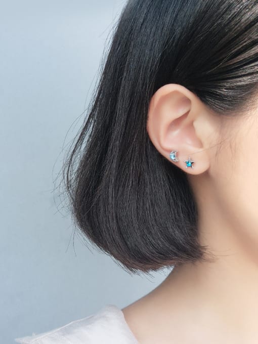 Peng Yuan Tiny Austria Crystal Moon Star Stud Earrings 1