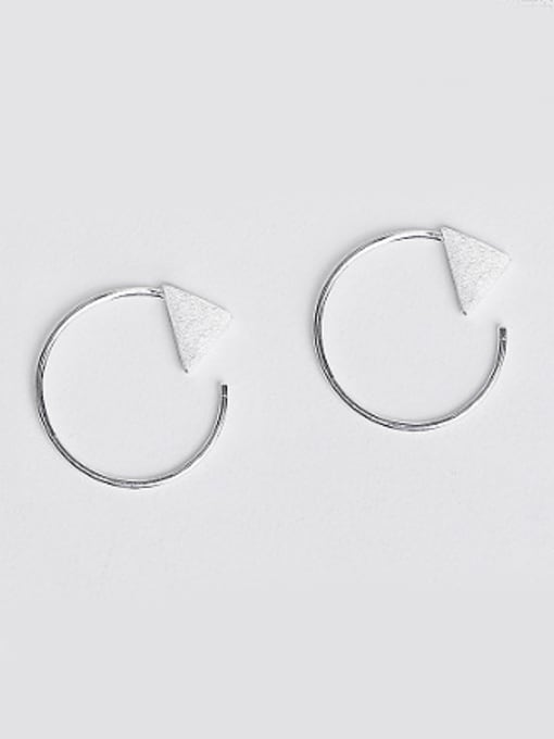 Peng Yuan Simple Little Triangle Round Stud Earrings 0