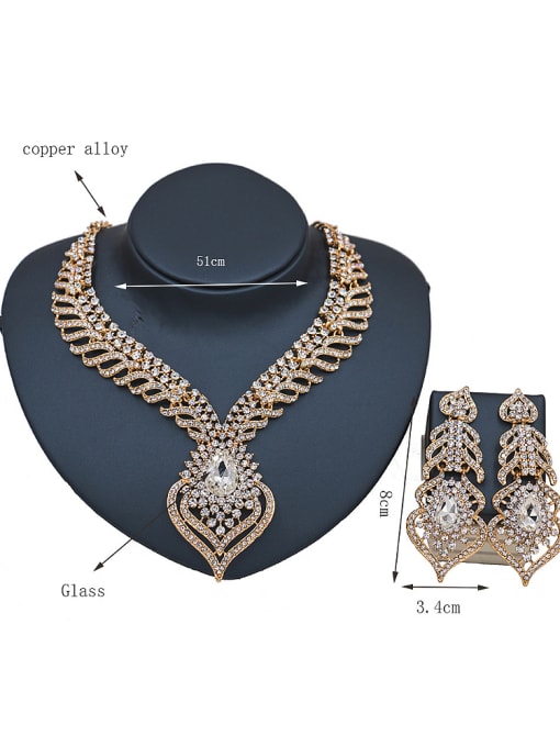 Lan Fu Heart shaped Glass Rhinestones Two Pieces Jewelry Set 3