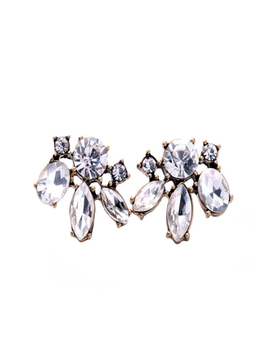 KM Alloy Sweet Flower-Shaped Glass Stones Stud Cluster earring