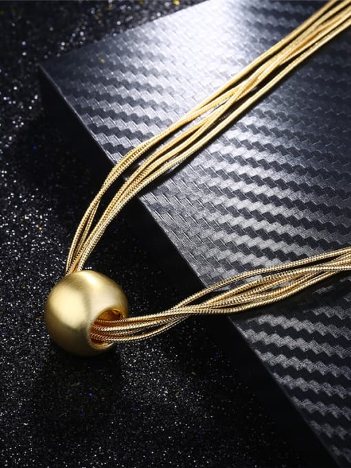 Ronaldo Fashion 18K Gold Plated Round Shaped Necklace 2
