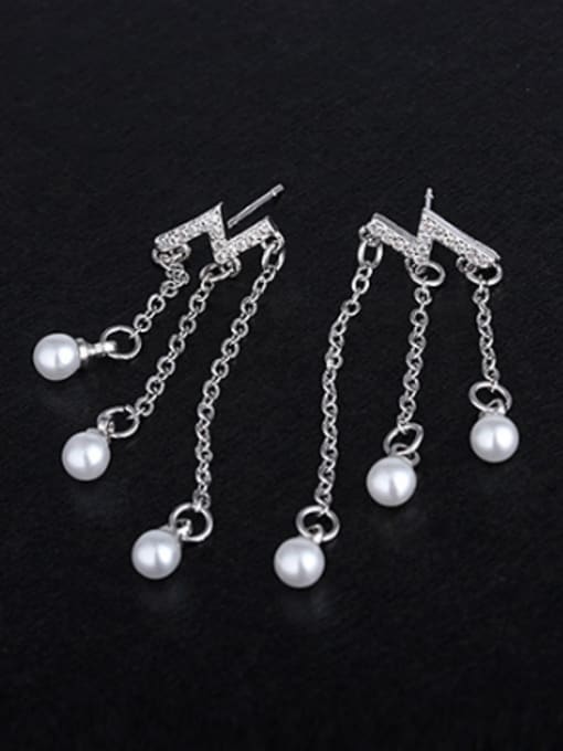 AI Fei Er Fashion Little Imitation Pearls Tiny Zirconias Drop Earrings 2