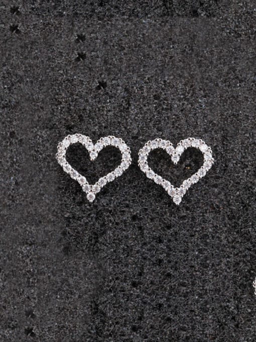 White 925 Sterling Silver  Love Heart Fashion And Temperament Earings