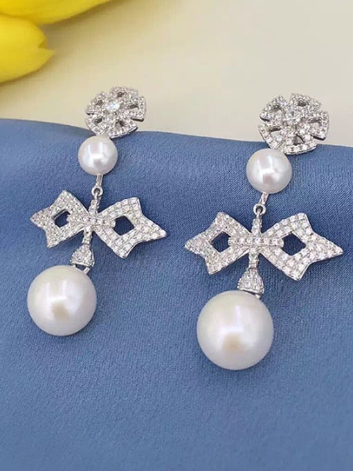 EVITA PERONI Freshwater Pearl Zircon Geometrical Chandelier earring 0