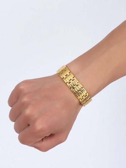 Golden Luxury Gold Plated Geometric Shaped Magnets Bracelet