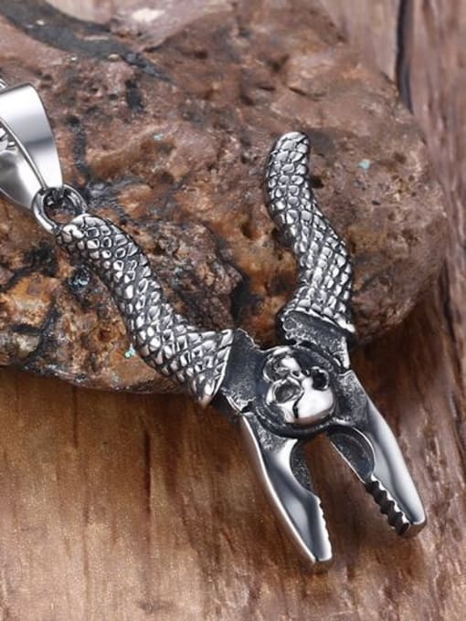 CONG Personality Pliers Shaped High Polished Stainless Steel Pendant 1