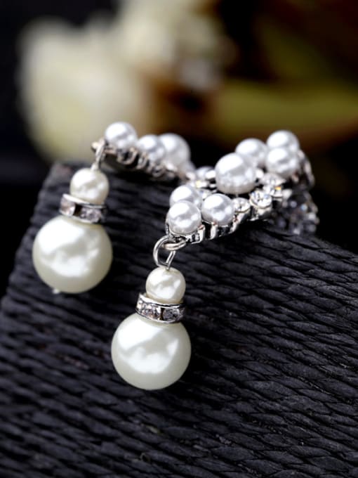KM Alloy Artificial Pearls Drop Chandelier earring 3