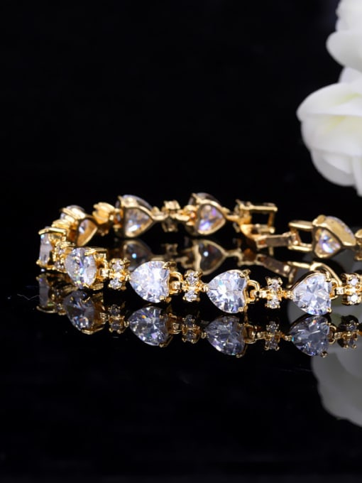 Gold White Zirconium Shining Heart-shape Zircons Gold Plated Women Bracelet