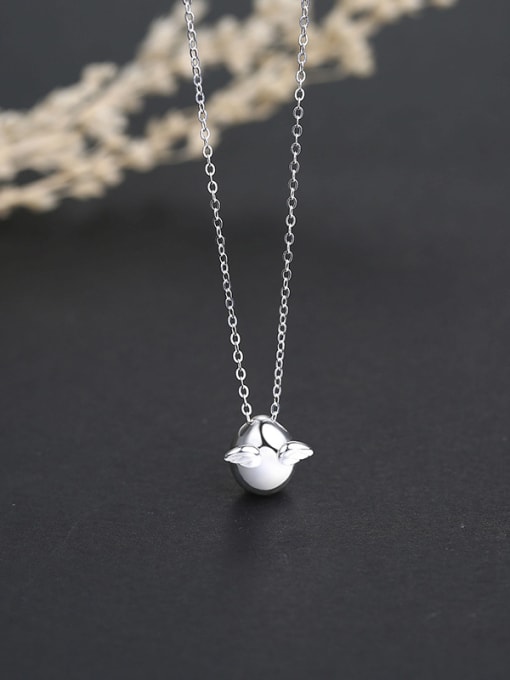 One Silver 925 Silver Egg-shaped Necklace