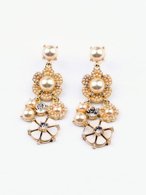 KM Elegant Artificial Pearl Drop Chandelier earring