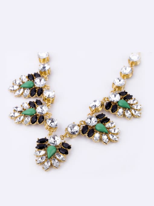 Green 2018 2018 Flower Artificial Stones Alloy Necklace