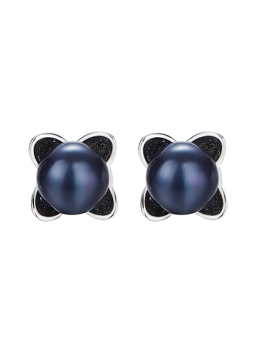 Black Simple Flowery Freshwater Pearl Stud Earrings