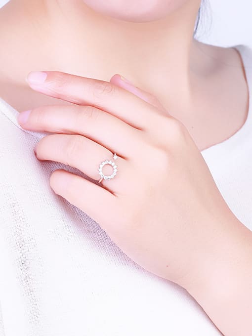One Silver Women Trendy Round Shaped Zircon Ring 1