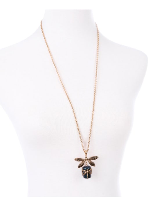 KM Lovely Dragonfly Resin Alloy Necklace 1