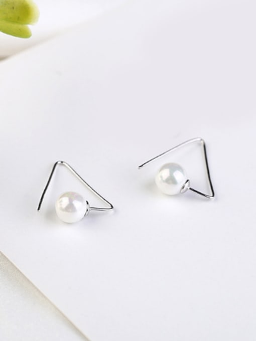 Peng Yuan Simple Triangle Freshwater Pearl Earrings 0