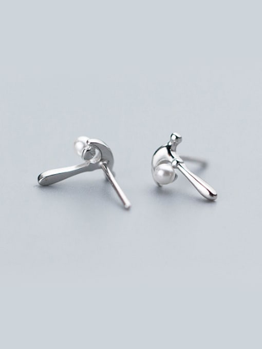 Rosh Creative Hammer Shaped Artificial Pearl S925 Silver Stud Earrings 0