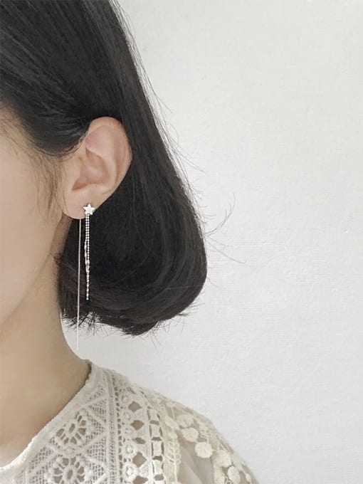 Peng Yuan Tiny Star Wave Line Drop Earrings 1
