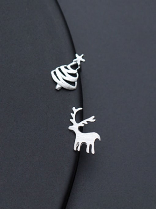 Rosh 925 Sterling Silver With Platinum Plated Cute Elk Asymmetric Christmas Tree  Stud Earrings 0