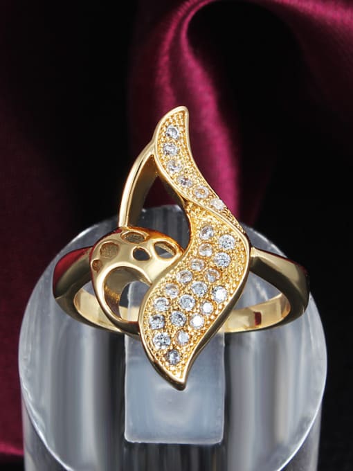 SANTIAGO Creative 18K Gold Plated Leaf Shaped Zircon Ring 1