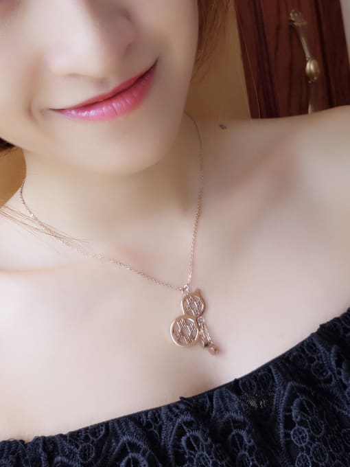 JINDING Rose Gold Titanium Steel Classic Gourd Necklace 1