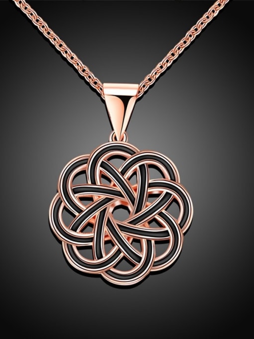 Rose Gold Personality 18K Gold Plated Flower Shaped Necklace