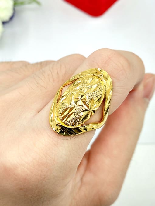 A Unisex Hollow Flower Shaped Ring