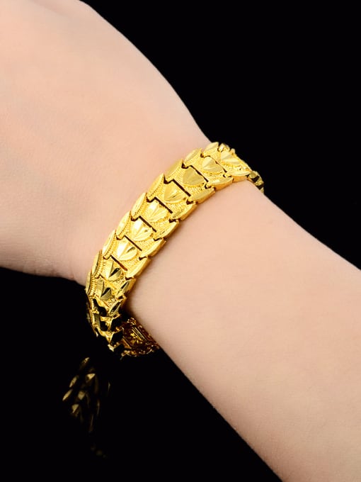 Yi Heng Da Fashionable Gold Plated Watch Band Shaped Bracelet 1