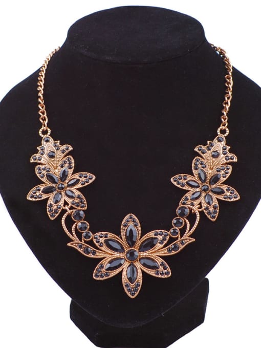 Black Classical Gold Plated Rhinestones-covered Flowers Alloy Necklace
